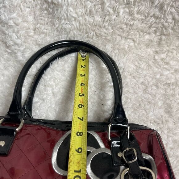 Hello kitty Sanrio Berry Patent quilted &face embroidery Satchel black straps - Picture 12 of 16